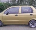 Желтый Дэу Матиз, объемом двигателя 0.8 л и пробегом 102 тыс. км за 2900 $, фото 1 на Automoto.ua