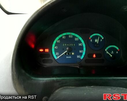 Жовтий Деу Матіз, об'ємом двигуна 0.8 л та пробігом 64 тис. км за 3300 $, фото 3 на Automoto.ua