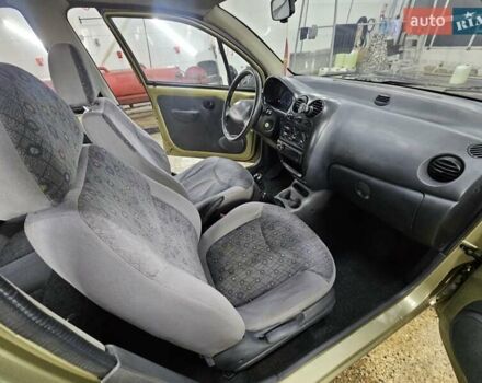 Желтый Дэу Матиз, объемом двигателя 0.8 л и пробегом 127 тыс. км за 1700 $, фото 10 на Automoto.ua