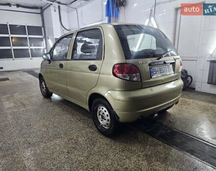 Желтый Дэу Матиз, объемом двигателя 0.8 л и пробегом 127 тыс. км за 1700 $, фото 4 на Automoto.ua