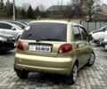 Желтый Дэу Матиз, объемом двигателя 0.9 л и пробегом 114 тыс. км за 2850 $, фото 1 на Automoto.ua