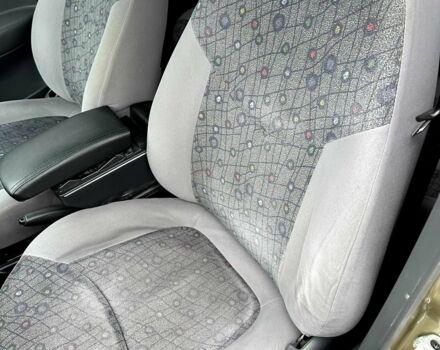 Желтый Дэу Матиз, объемом двигателя 0.9 л и пробегом 114 тыс. км за 2850 $, фото 6 на Automoto.ua