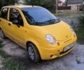 Желтый Дэу Матиз, объемом двигателя 8 л и пробегом 120 тыс. км за 1500 $, фото 1 на Automoto.ua