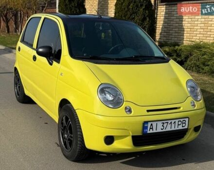 Желтый Дэу Матиз, объемом двигателя 0.8 л и пробегом 159 тыс. км за 3500 $, фото 1 на Automoto.ua