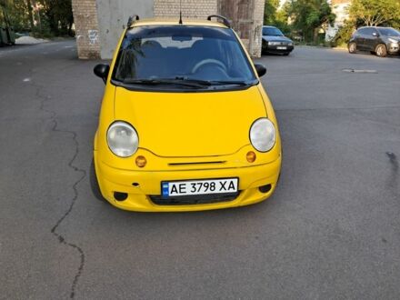Дэу Матиз 2007 в Днепре (Днепропетровске) на Automoto.ua Желтый Дэу Матиз, объемом двигателя 0.8 л и пробегом 200 тыс. км за 1899 $, фото 1 на Automoto.ua