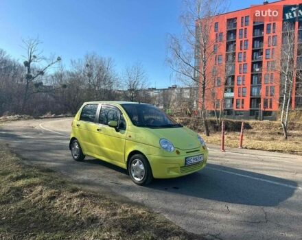 Желтый Дэу Матиз, объемом двигателя 0.8 л и пробегом 120 тыс. км за 2250 $, фото 1 на Automoto.ua