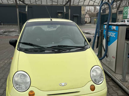 Деу Матіз 2007 у Кривому Розі на Automoto.ua Жовтий Деу Матіз, об'ємом двигуна 0.8 л та пробігом 155 тис. км за 1650 $, фото 1 на Automoto.ua