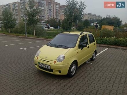 Жовтий Деу Матіз, об'ємом двигуна 0.8 л та пробігом 117 тис. км за 2550 $, фото 1 на Automoto.ua