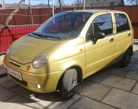 Желтый Дэу Матиз, объемом двигателя 0.8 л и пробегом 500 тыс. км за 2500 $, фото 1 на Automoto.ua