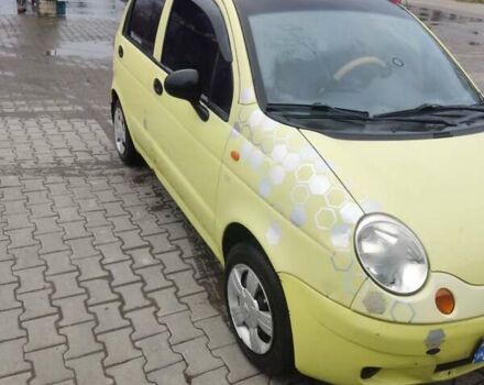 Желтый Дэу Матиз, объемом двигателя 0.8 л и пробегом 86 тыс. км за 2000 $, фото 1 на Automoto.ua