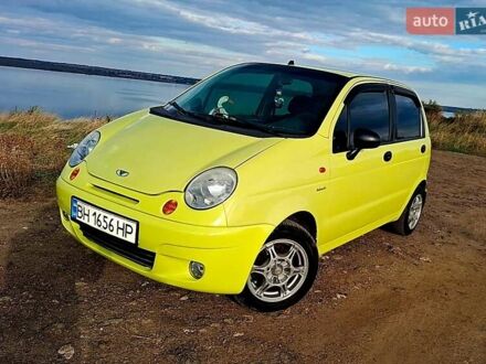 Деу Матіз 2008 у Одесі на Automoto.ua Жовтий Деу Матіз, об'ємом двигуна 0.8 л та пробігом 104 тис. км за 3100 $, фото 1 на Automoto.ua