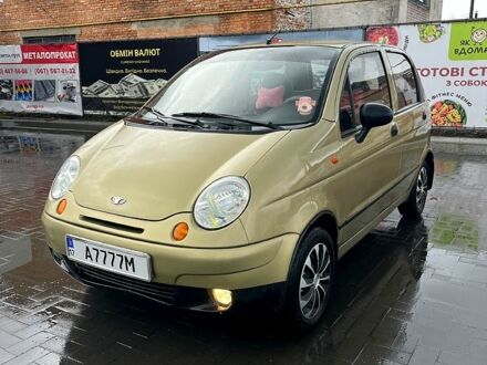 Желтый Дэу Матиз, объемом двигателя 0.8 л и пробегом 99 тыс. км за 1950 $, фото 1 на Automoto.ua