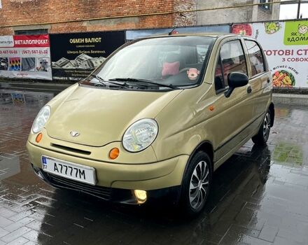 Желтый Дэу Матиз, объемом двигателя 0.8 л и пробегом 99 тыс. км за 1950 $, фото 1 на Automoto.ua
