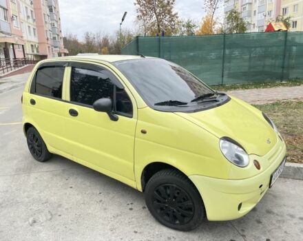 Желтый Дэу Матиз, объемом двигателя 0.8 л и пробегом 130 тыс. км за 2005 $, фото 1 на Automoto.ua