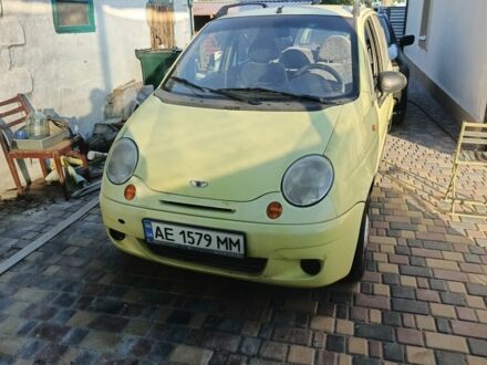Деу Матіз 2008 у Синельниковом на Automoto.ua Жовтий Деу Матіз, об'ємом двигуна 0.8 л та пробігом 172 тис. км за 2500 $, фото 1 на Automoto.ua