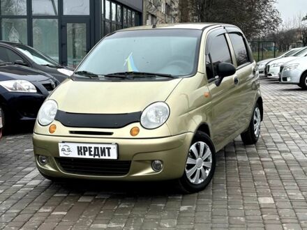 Желтый Дэу Матиз, объемом двигателя 0.9 л и пробегом 114 тыс. км за 2850 $, фото 1 на Automoto.ua