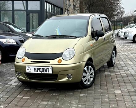 Желтый Дэу Матиз, объемом двигателя 0.9 л и пробегом 114 тыс. км за 2850 $, фото 1 на Automoto.ua