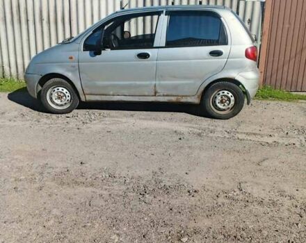 Деу Матіз 2004 у Люботине на Automoto.ua Сірий Деу Матіз, об'ємом двигуна 0.8 л та пробігом 160 тис. км за 1800 $, фото 5 на Automoto.ua