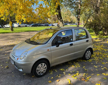 Деу Матіз 2006 у Одесі на Automoto.ua Сірий Деу Матіз, об'ємом двигуна 0.8 л та пробігом 75 тис. км за 1850 $, фото 7 на Automoto.ua