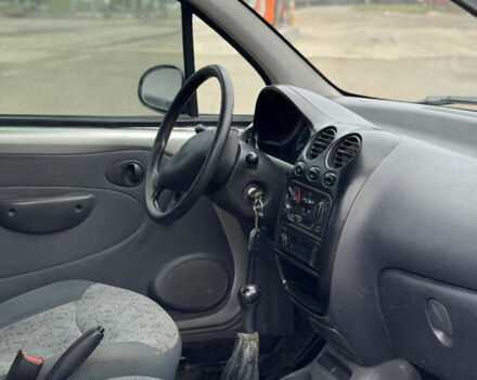 Серый Дэу Матиз, объемом двигателя 0.8 л и пробегом 100 тыс. км за 1150 $, фото 4 на Automoto.ua