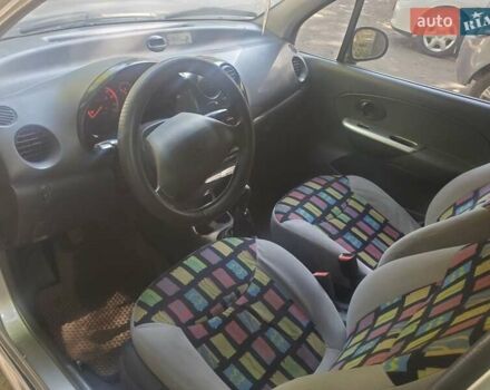 Сірий Деу Матіз, об'ємом двигуна 1 л та пробігом 180 тис. км за 2300 $, фото 3 на Automoto.ua