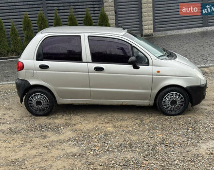 Деу Матіз 2008 у Чернівцях на Automoto.ua Сірий Деу Матіз, об'ємом двигуна 0 л та пробігом 104 тис. км за 1700 $, фото 4 на Automoto.ua