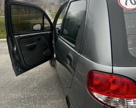 Серый Дэу Матиз, объемом двигателя 0.8 л и пробегом 777 тыс. км за 3300 $, фото 4 на Automoto.ua