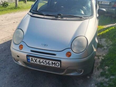 Деу Матіз 2004 у Люботине на Automoto.ua Сірий Деу Матіз, об'ємом двигуна 0.8 л та пробігом 160 тис. км за 1800 $, фото 1 на Automoto.ua