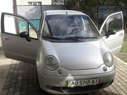 Дэу Матиз 2006 в Хусте на Automoto.ua Серый Дэу Матиз, объемом двигателя 0.8 л и пробегом 159 тыс. км за 1600 $, фото 1 на Automoto.ua