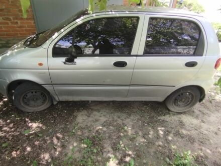 Серый Дэу Матиз, объемом двигателя 0.8 л и пробегом 100 тыс. км за 2000 $, фото 1 на Automoto.ua