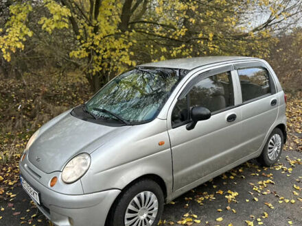 Дэу Матиз 2011 в Золотоноше на Automoto.ua Серый Дэу Матиз, объемом двигателя 0.8 л и пробегом 105 тыс. км за 1799 $, фото 1 на Automoto.ua