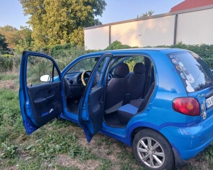 Синий Дэу Матиз, объемом двигателя 0.8 л и пробегом 140 тыс. км за 2300 $, фото 1 на Automoto.ua