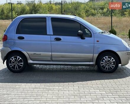Синий Дэу Матиз, объемом двигателя 1 л и пробегом 128 тыс. км за 2600 $, фото 1 на Automoto.ua