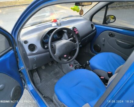 Синий Дэу Матиз, объемом двигателя 8 л и пробегом 98 тыс. км за 2300 $, фото 2 на Automoto.ua
