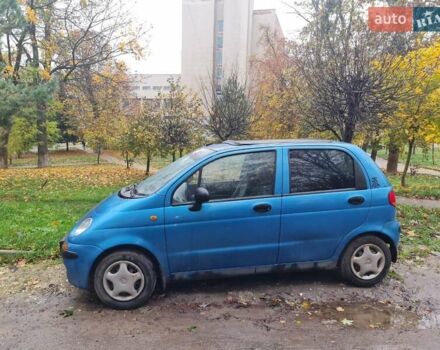 Синий Дэу Матиз, объемом двигателя 0.8 л и пробегом 200 тыс. км за 2700 $, фото 1 на Automoto.ua