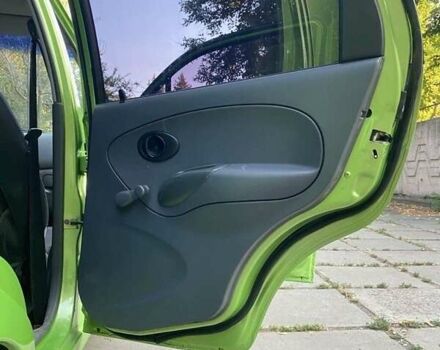 Зелений Деу Матіз, об'ємом двигуна 0.8 л та пробігом 182 тис. км за 2600 $, фото 3 на Automoto.ua