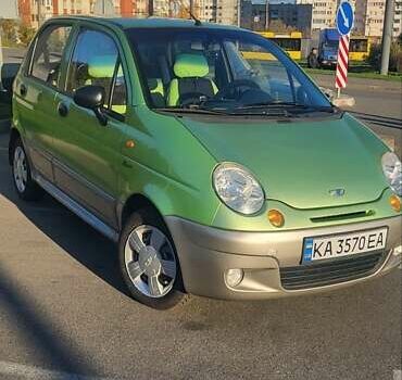 Зелений Деу Матіз, об'ємом двигуна 0.99 л та пробігом 122 тис. км за 2900 $, фото 2 на Automoto.ua