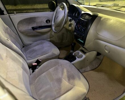 Зеленый Дэу Матиз, объемом двигателя 0.8 л и пробегом 200 тыс. км за 1899 $, фото 4 на Automoto.ua