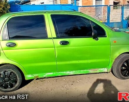 Зеленый Дэу Матиз, объемом двигателя 0.8 л и пробегом 200 тыс. км за 1000 $, фото 5 на Automoto.ua