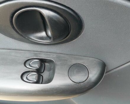 Зелений Деу Матіз, об'ємом двигуна 0.8 л та пробігом 103 тис. км за 3100 $, фото 6 на Automoto.ua