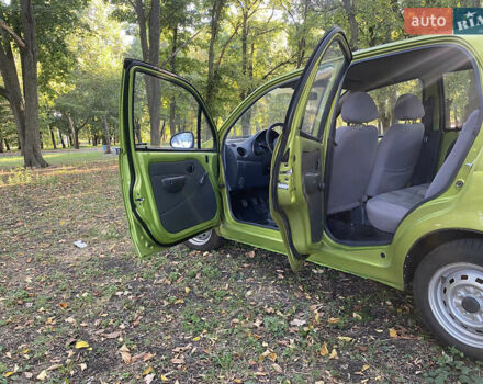 Зелений Деу Матіз, об'ємом двигуна 0.8 л та пробігом 129 тис. км за 1950 $, фото 9 на Automoto.ua