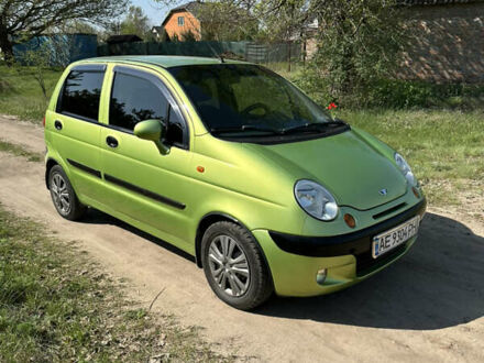 Дэу Матиз 2006 в Днепре (Днепропетровске) на Automoto.ua Зеленый Дэу Матиз, объемом двигателя 0.8 л и пробегом 177 тыс. км за 2400 $, фото 1 на Automoto.ua