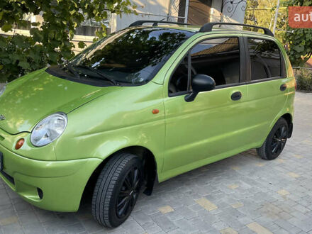 Дэу Матиз 2006 в Врадиевке на Automoto.ua Зеленый Дэу Матиз, объемом двигателя 0.8 л и пробегом 110 тыс. км за 2000 $, фото 1 на Automoto.ua