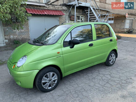 Дэу Матиз 2007 в Запорожье на Automoto.ua Зеленый Дэу Матиз, объемом двигателя 0.8 л и пробегом 115 тыс. км за 2750 $, фото 1 на Automoto.ua