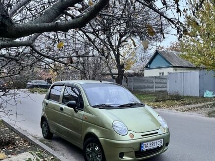 Зеленый Дэу Матиз, объемом двигателя 0.8 л и пробегом 140 тыс. км за 2300 $, фото 1 на Automoto.ua