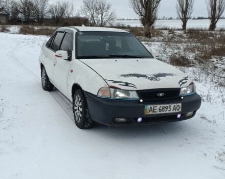 Белый Дэу Нексия, объемом двигателя 1.5 л и пробегом 304 тыс. км за 1187 $, фото 2 на Automoto.ua