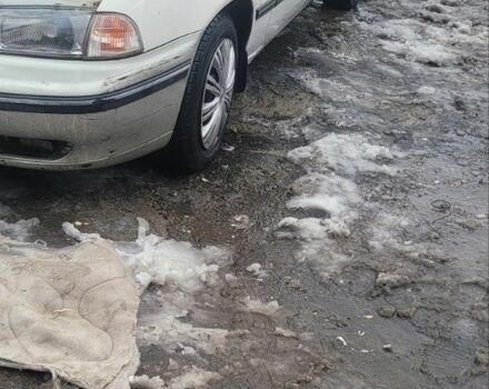 Белый Дэу Нексия, объемом двигателя 1.5 л и пробегом 112 тыс. км за 1300 $, фото 4 на Automoto.ua