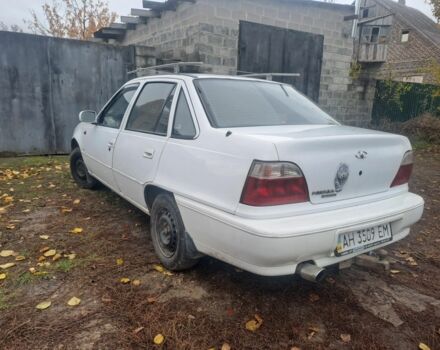 Деу Нексія 1995 у Краматорске на Automoto.ua Білий Деу Нексія, об'ємом двигуна 1.5 л та пробігом 220 тис. км за 1300 $, фото 3 на Automoto.ua
