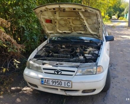 Білий Деу Нексія, об'ємом двигуна 1.5 л та пробігом 2 тис. км за 1990 $, фото 4 на Automoto.ua