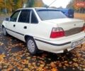 Белый Дэу Нексия, объемом двигателя 1.5 л и пробегом 325 тыс. км за 1500 $, фото 1 на Automoto.ua